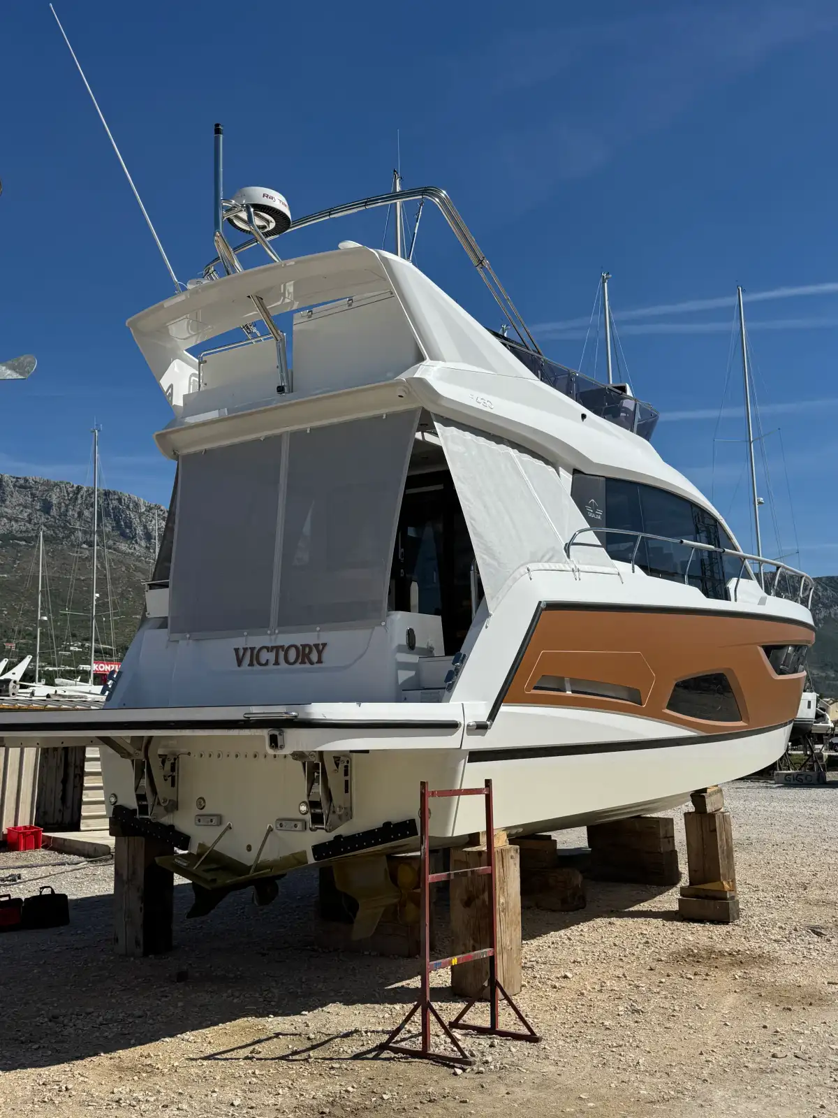 Sealine F430 — Sjenila #6
