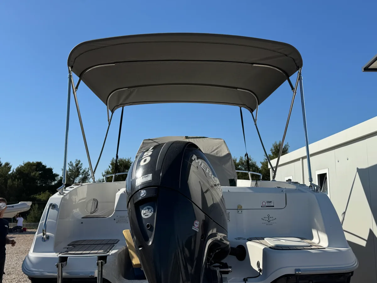 Atlantic Marine Open 670 — bimini #4