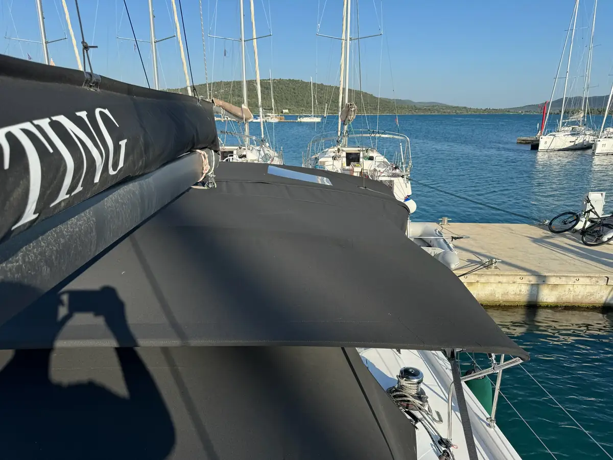 Elan E6 — Bimini #8