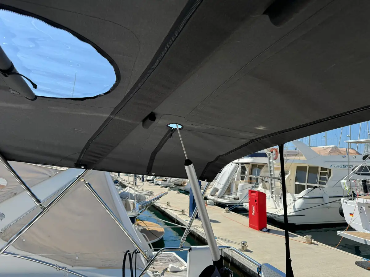 Elan I43 — Bimini #21