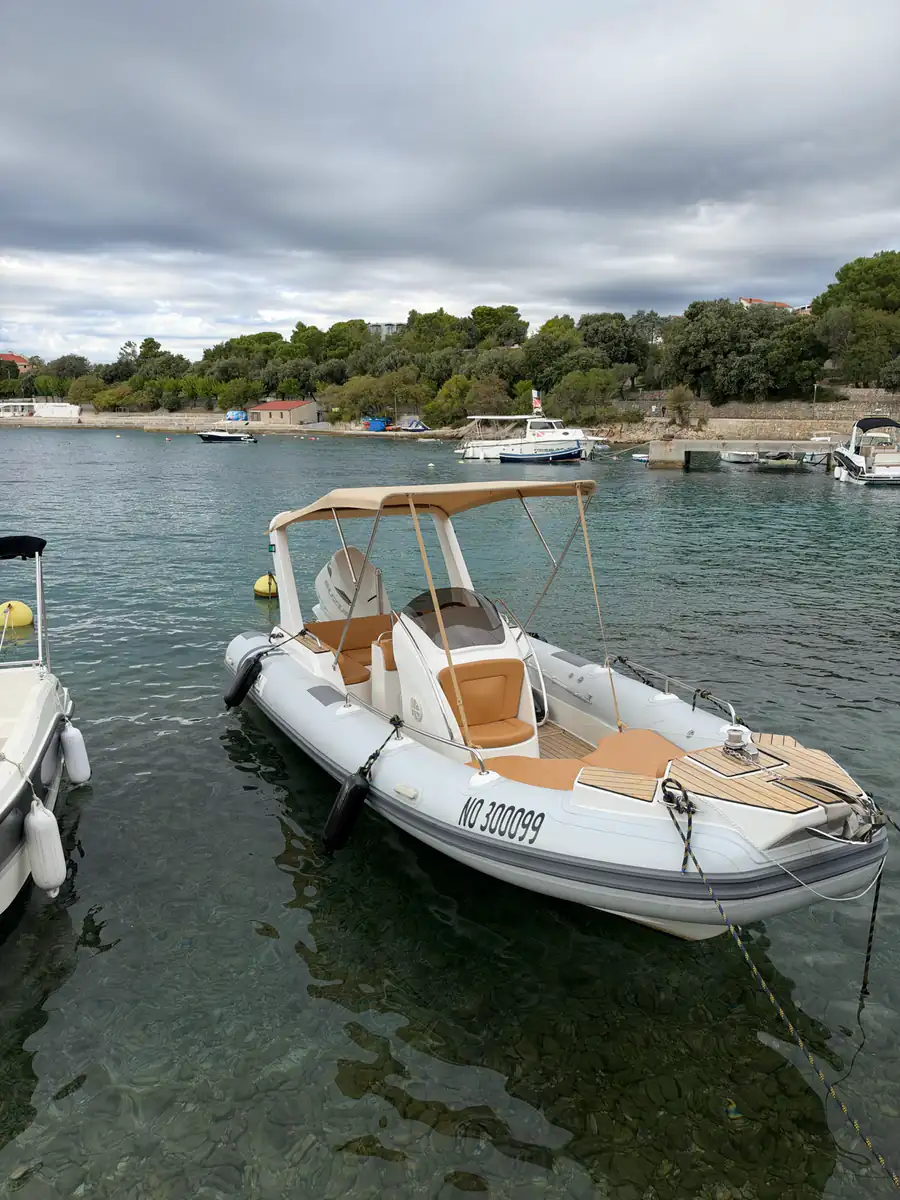 Haohai 700 — Bimini