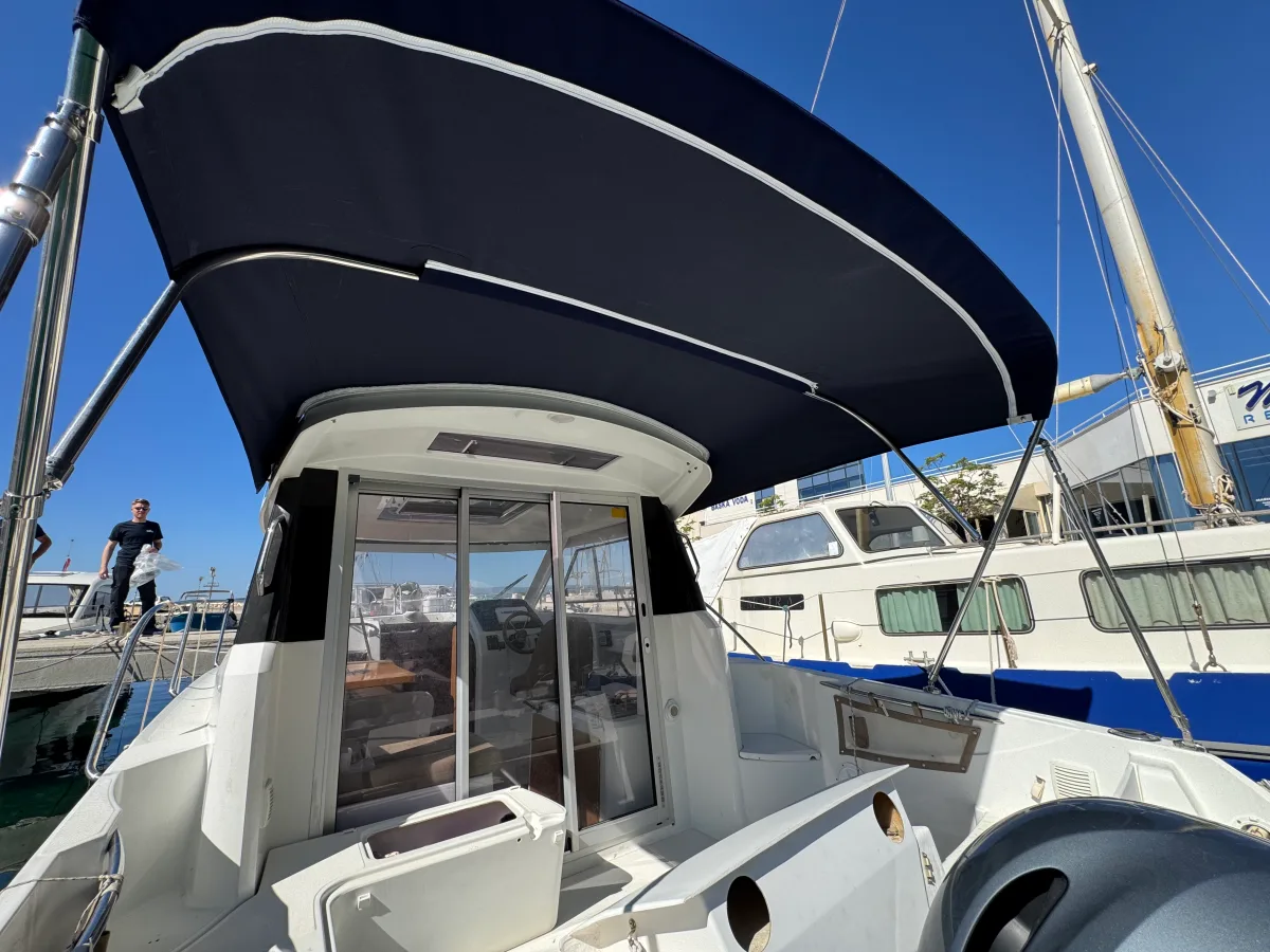Jeanneau Merry Fisher 755 — bimini #2