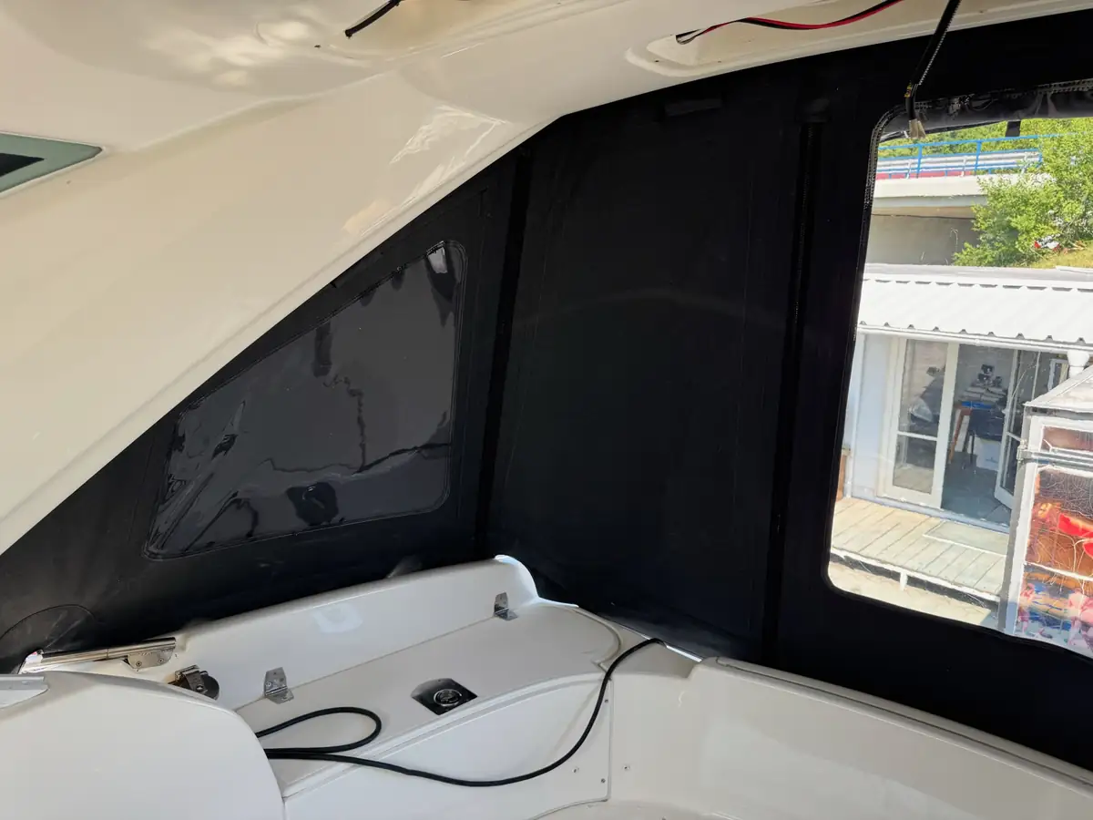 Jeanneau Prestige 30 S — Krmeno zatvaranje #5