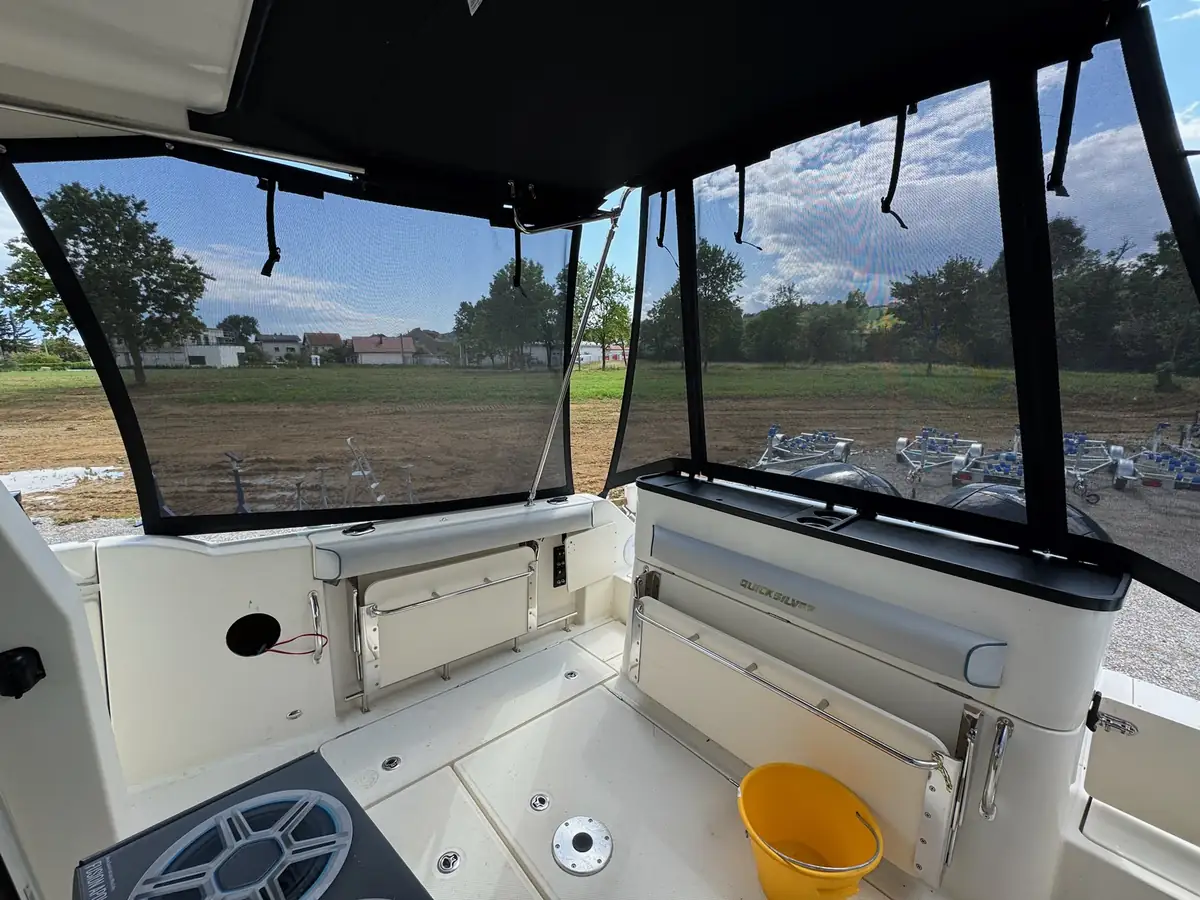 Quicksilver 625 Pilothouse — Sjenila #5
